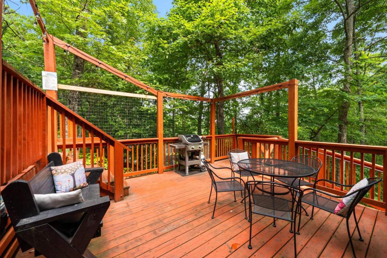 Treetops Chalet - 3Bd/2Bt Boutique Cabin W/Mt Leconte Views In Gatlinburg Ngoại thất bức ảnh