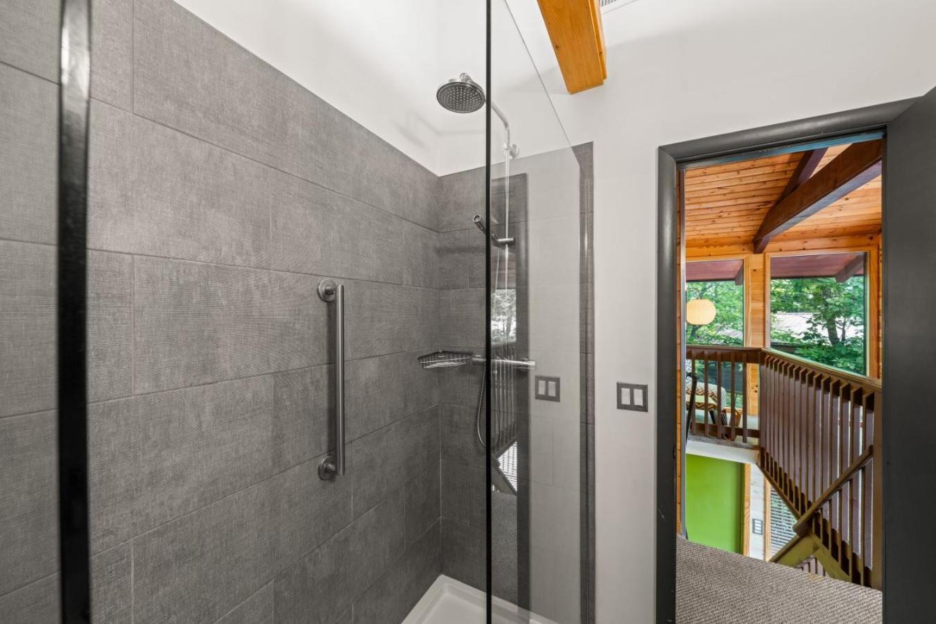 Treetops Chalet - 3Bd/2Bt Boutique Cabin W/Mt Leconte Views In Gatlinburg Ngoại thất bức ảnh